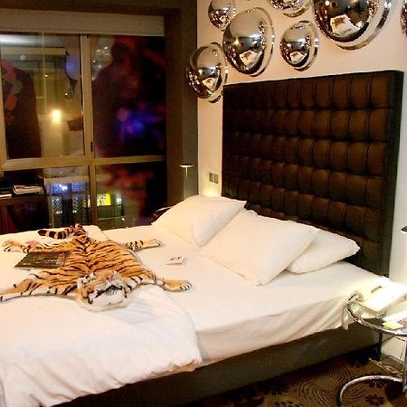 Hotel 2Fashion House أثينا المظهر الخارجي الصورة